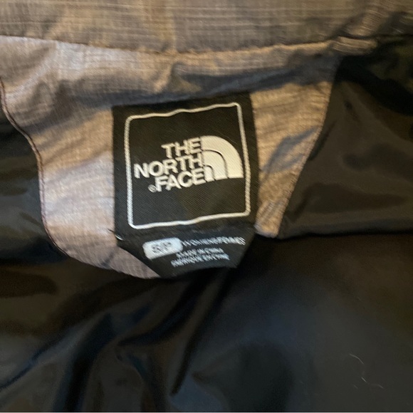The North Face Women's Goose Down Puffer Jacket Size Women’s SMALL Purple - Picture 6 of 15